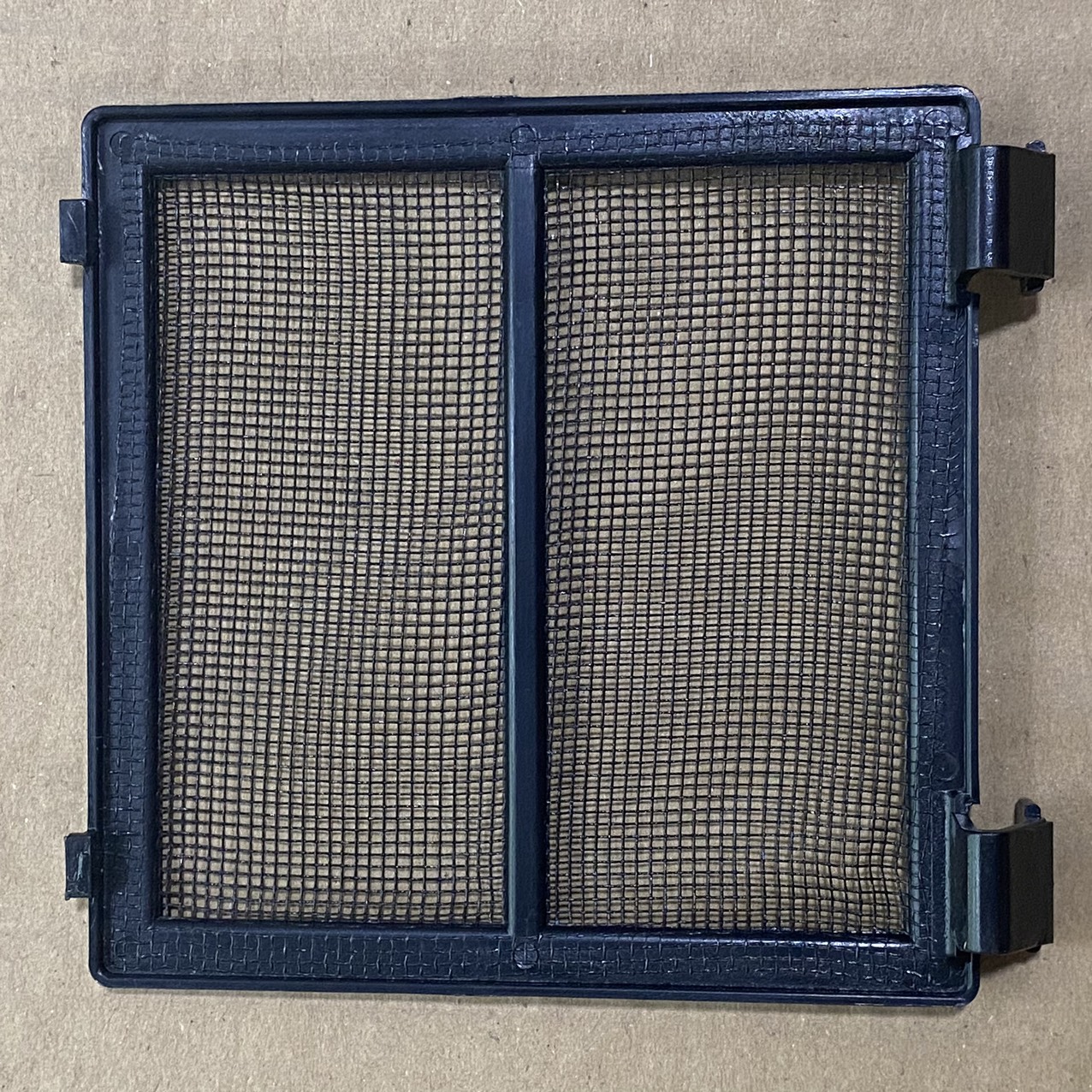 LƯỚI LỌC TỦ RƯỢU 12 CHAI HAFELE  539.15.060(532.84.176)