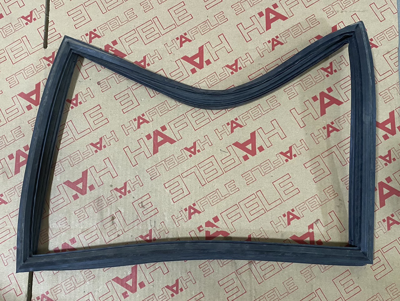 Door Seal Tủ rượu Häfele 16 lít HW-G16 539.15.040532.85.100