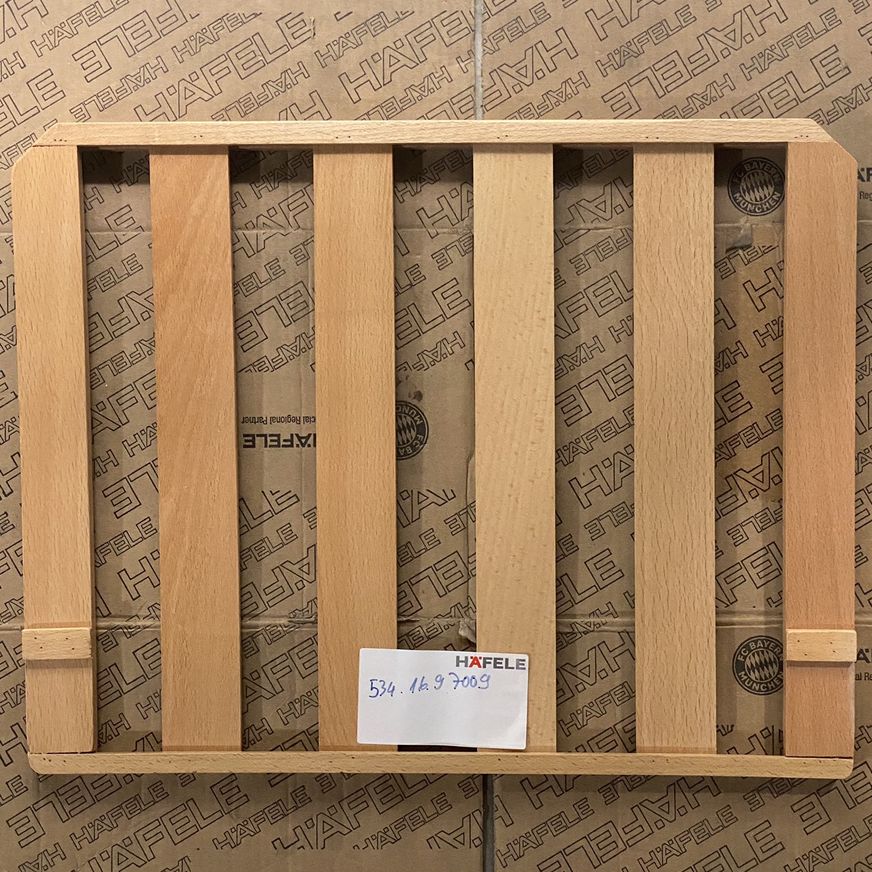 Kệ Tủ rượu Hafele 128 lít HW-G45A 534.16.970(532.85.124)