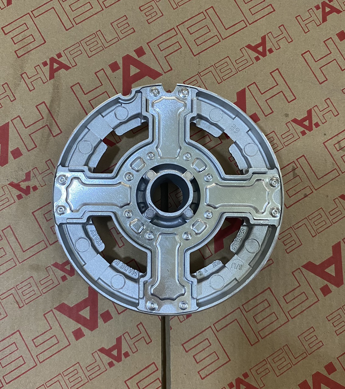 LID SUPPORT 135 532.86.386