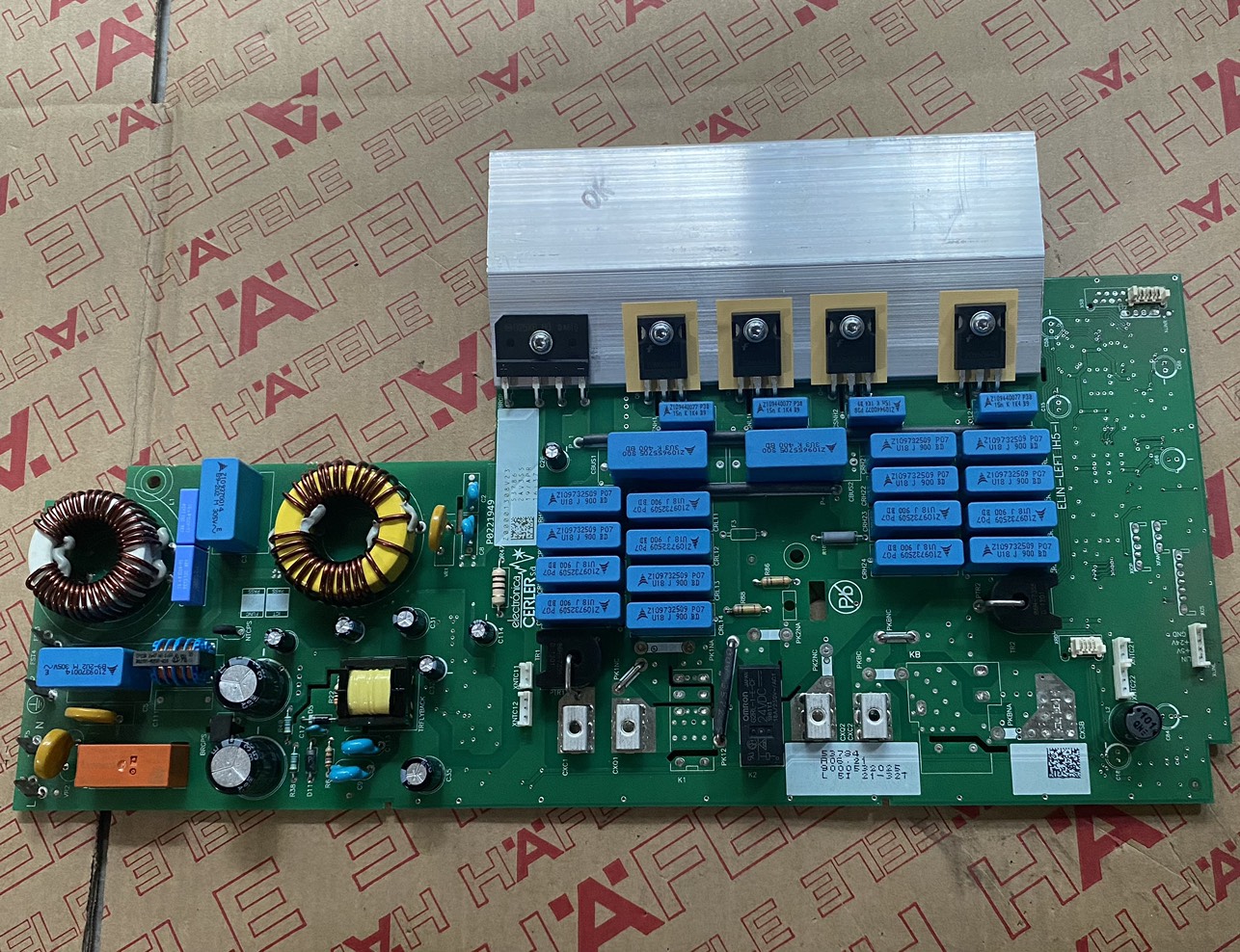 BOARD, LEFT, OF INDUCTION HOB 532.87.367