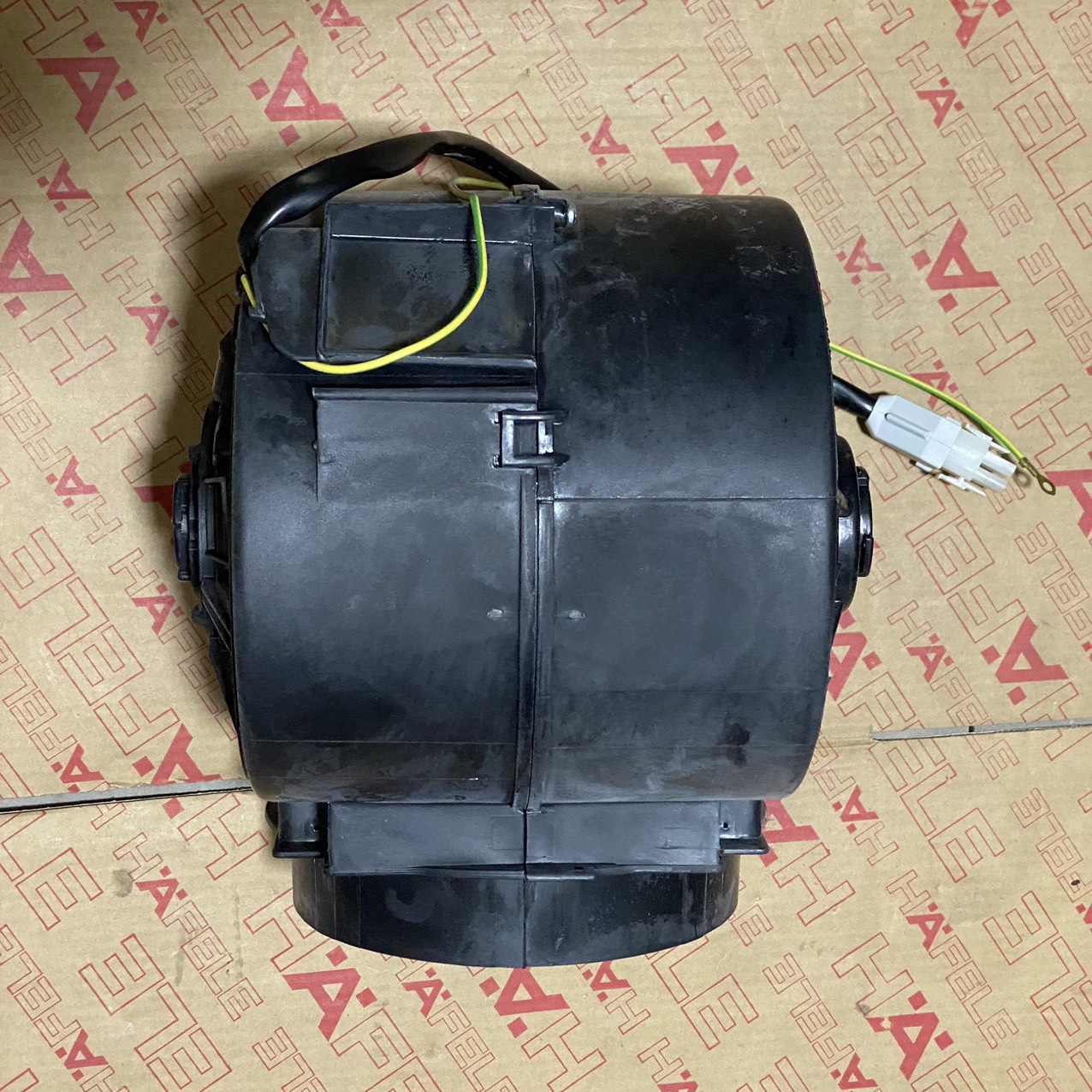 MOTOR MÁY HÚT MÙI ÂM TỦ HAFELE HH-BI70A 538.84.007/208/218/228/704(532.90.007)