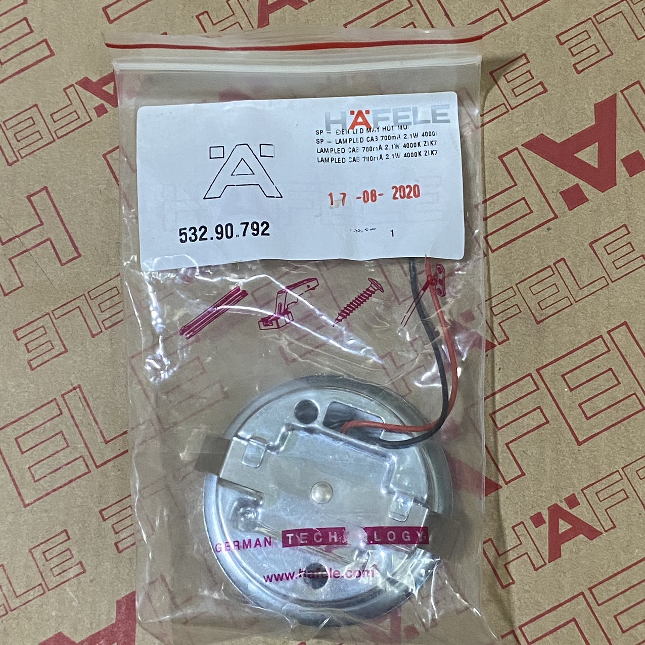 ĐÈN LED MÁY HÚT MÙI 532.90.792