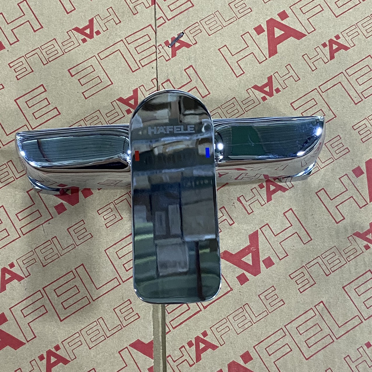 BỘ CỦ SEN TẮM NÓNG LẠNH KÈM TAY SEN 589.22.121