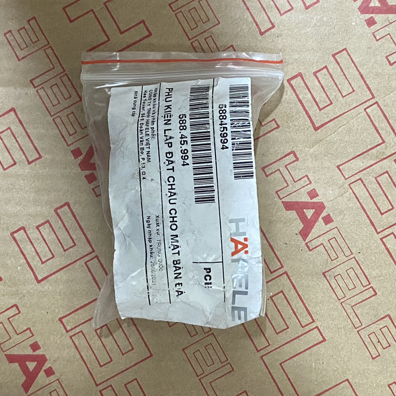 PHỤ KIỆN LẮP ĐẶT CHẬU CHO MẶT BÀN ĐÁ 599.21.00016